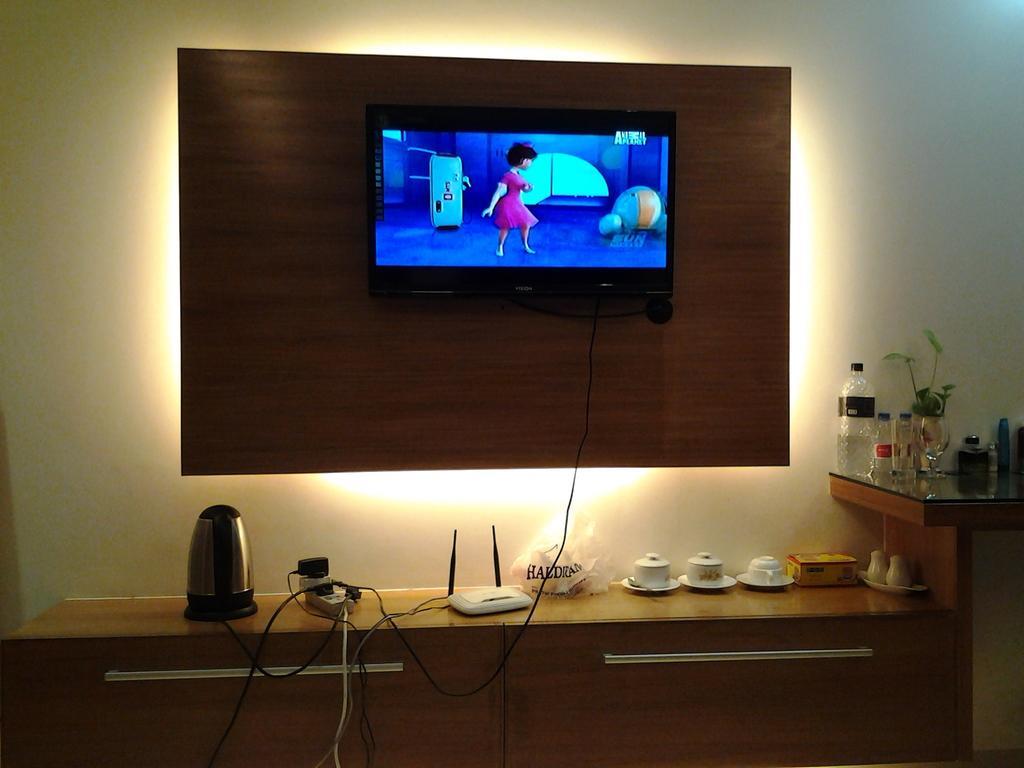 Hotel Afford Inn Dhaka Buitenkant foto
