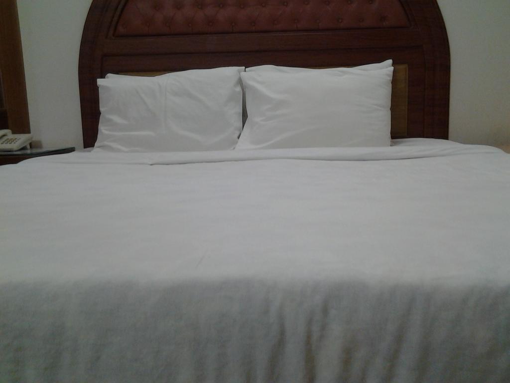 Hotel Afford Inn Dhaka Kamer foto