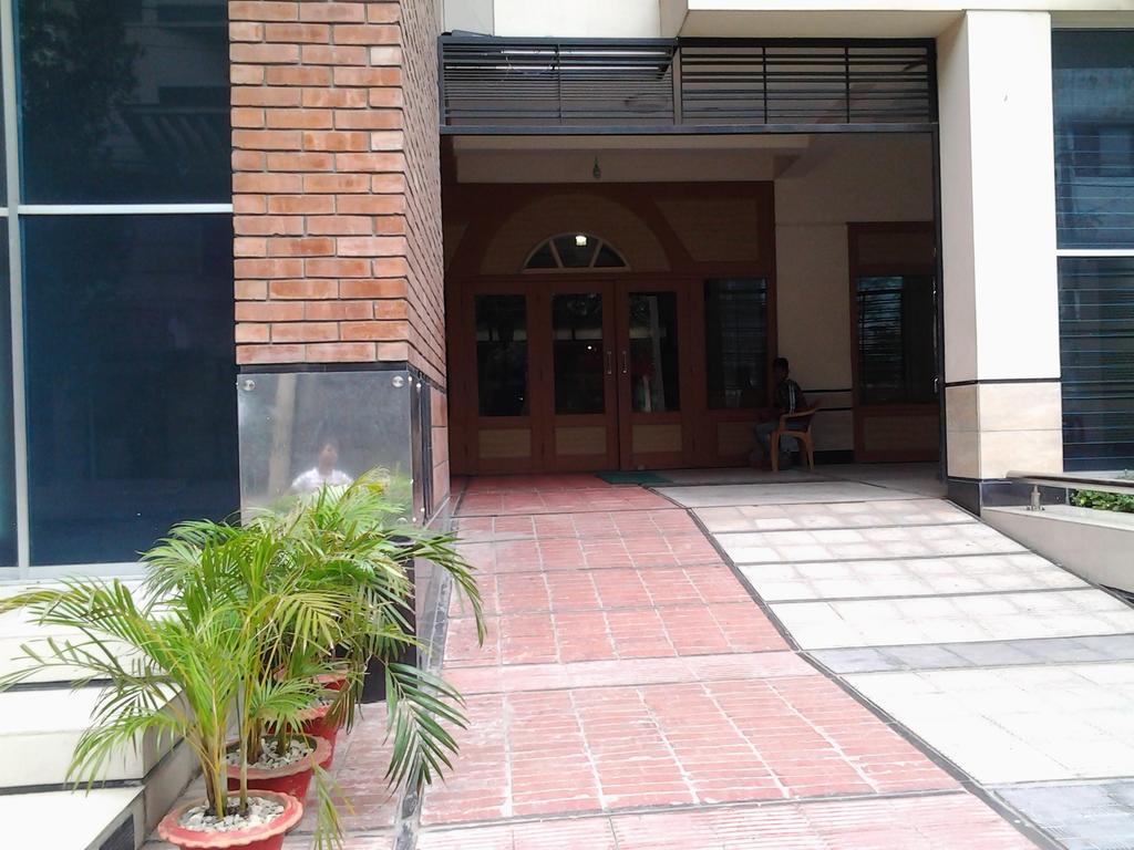 Hotel Afford Inn Dhaka Buitenkant foto
