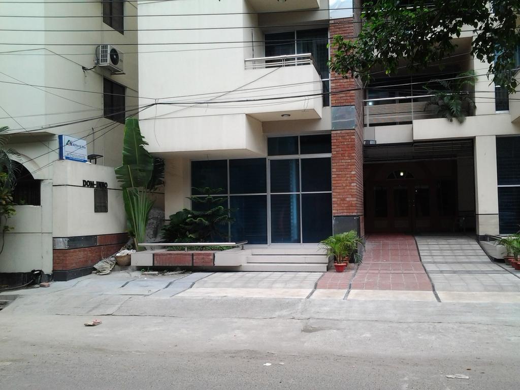 Hotel Afford Inn Dhaka Buitenkant foto